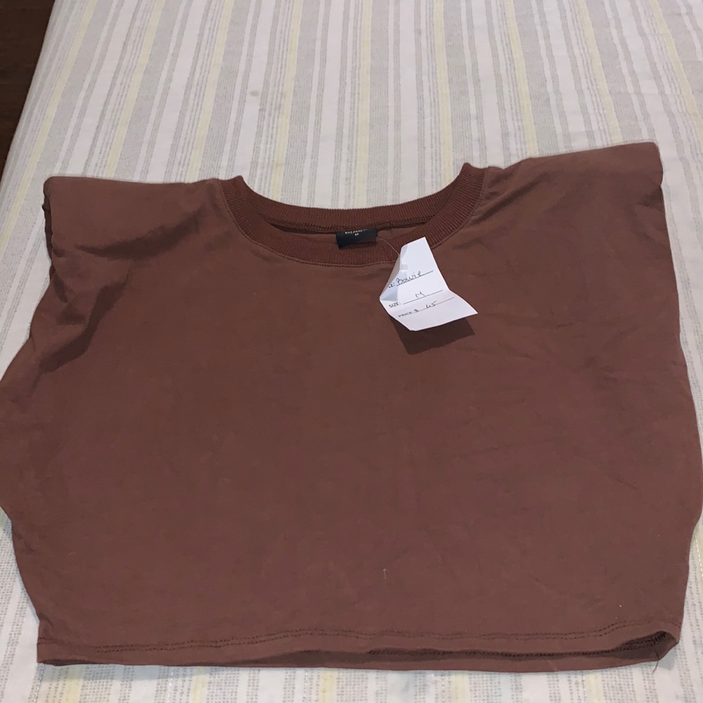 Womens Blanc cropped shoulder pads TShirt